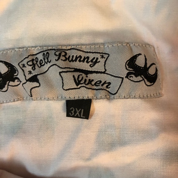 Hell Bunny crop top - Picture 4 of 4